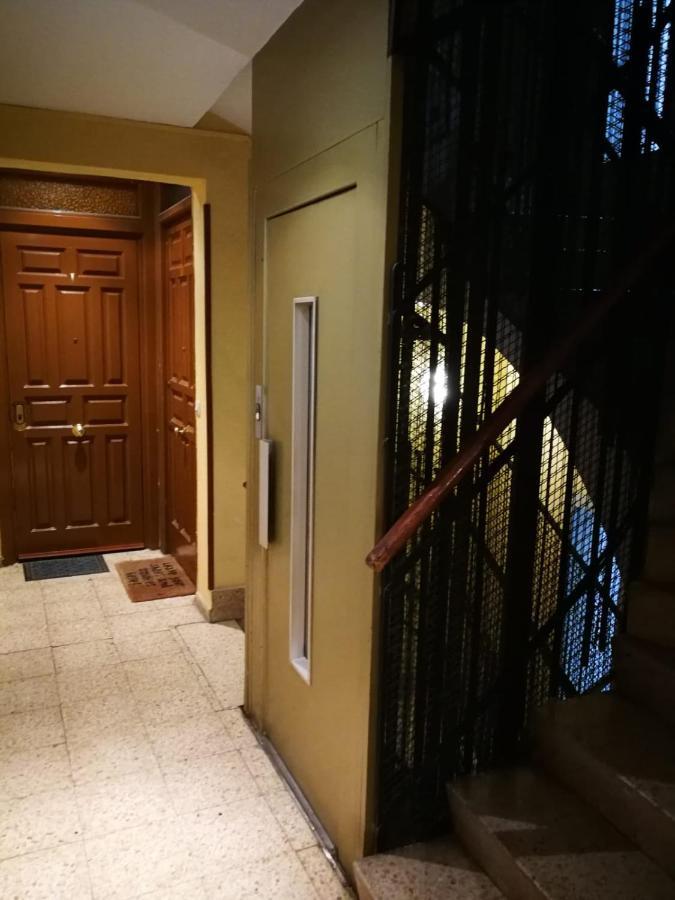 Apartamento Con Encanto Madrid Bagian luar foto